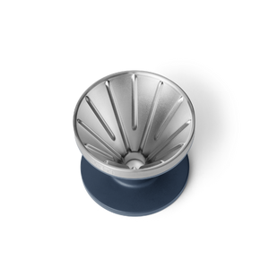 YETI RAMBLER POUR OVER [Cl:NAVY]